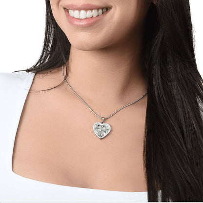 To My Daughter Love Mom Heart Necklace - Serbachi